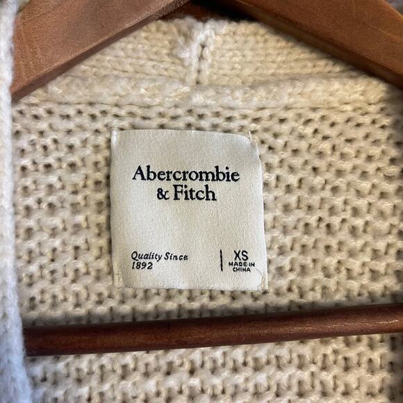 Abercrombie & Fitch Women's Chunky Long Cardigan Sweater Size XS - Picture 4 of 9